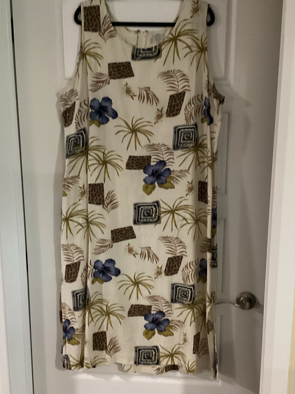 Cream Tropical Print Sleeveless Shift Dress with Blue Floral Accents